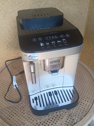 Delonghi longhi magnifica - delonghi, de'longhi