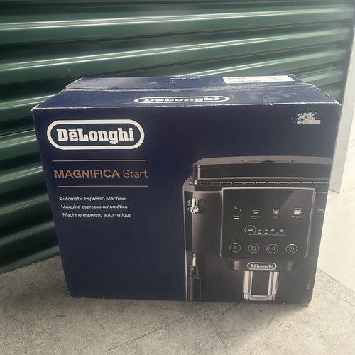 New delonghi magnifica start - new,